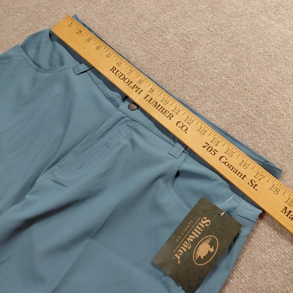 Stillwater Supply Co Lightweight Chino Blue Shorts Pockets Women 12 Inseam 5.5" - Picture 3 of 9